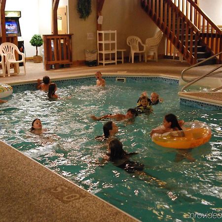Luck Country Inn Экстерьер фото