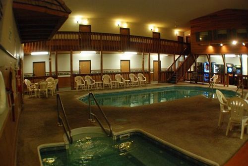 Luck Country Inn Экстерьер фото